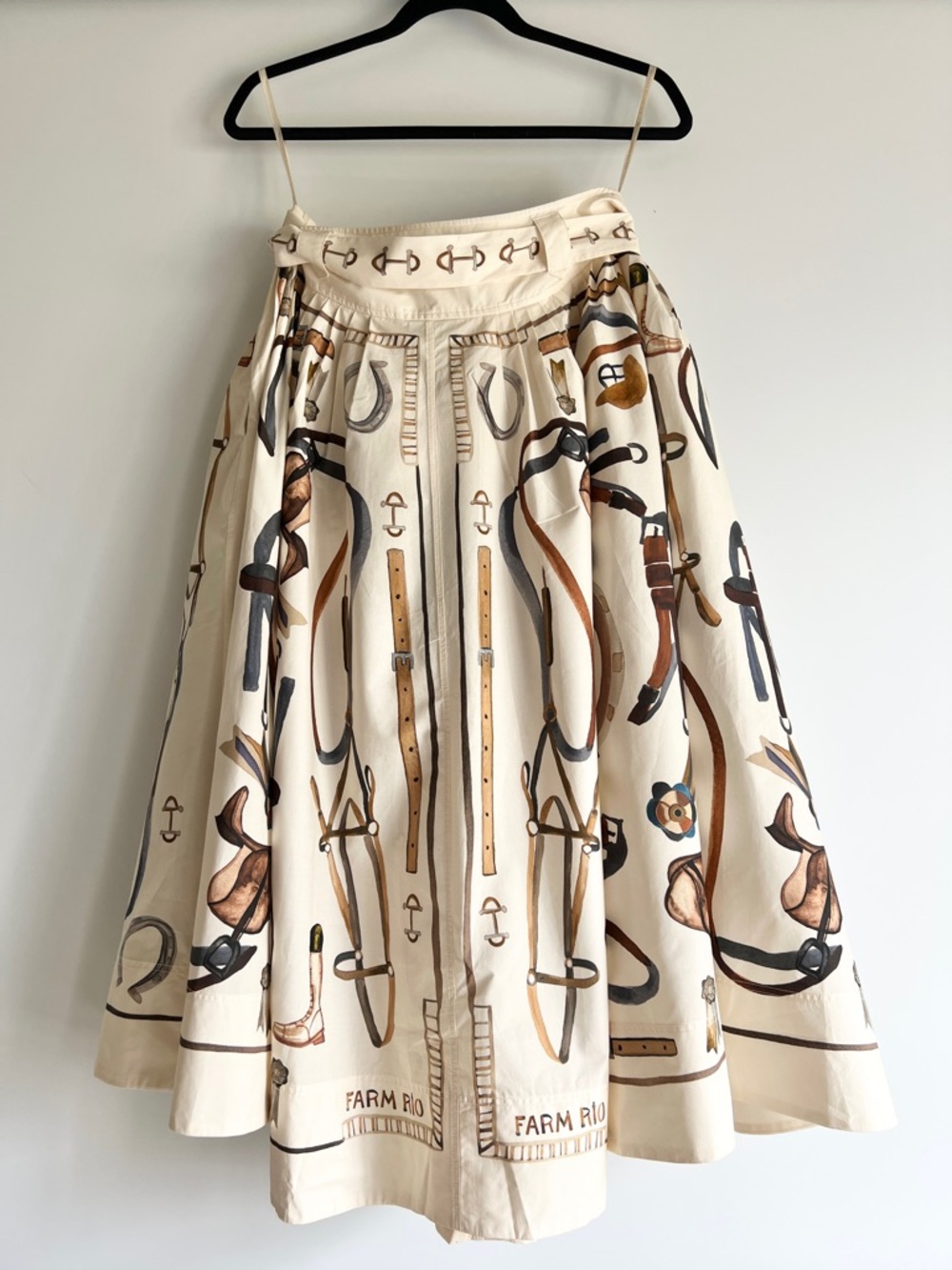 FARM Rio Equestrian Scarf Belted Midi Skirt in Winter White Size Medium NWT - Picture 9 of 16